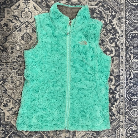 The North Face Girls Reversible Vest - Picture 4 of 6